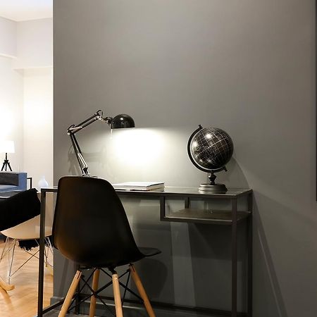 アテネModern Downtown Flat Near The Acropolis By Upstreetアパートメント エクステリア 写真