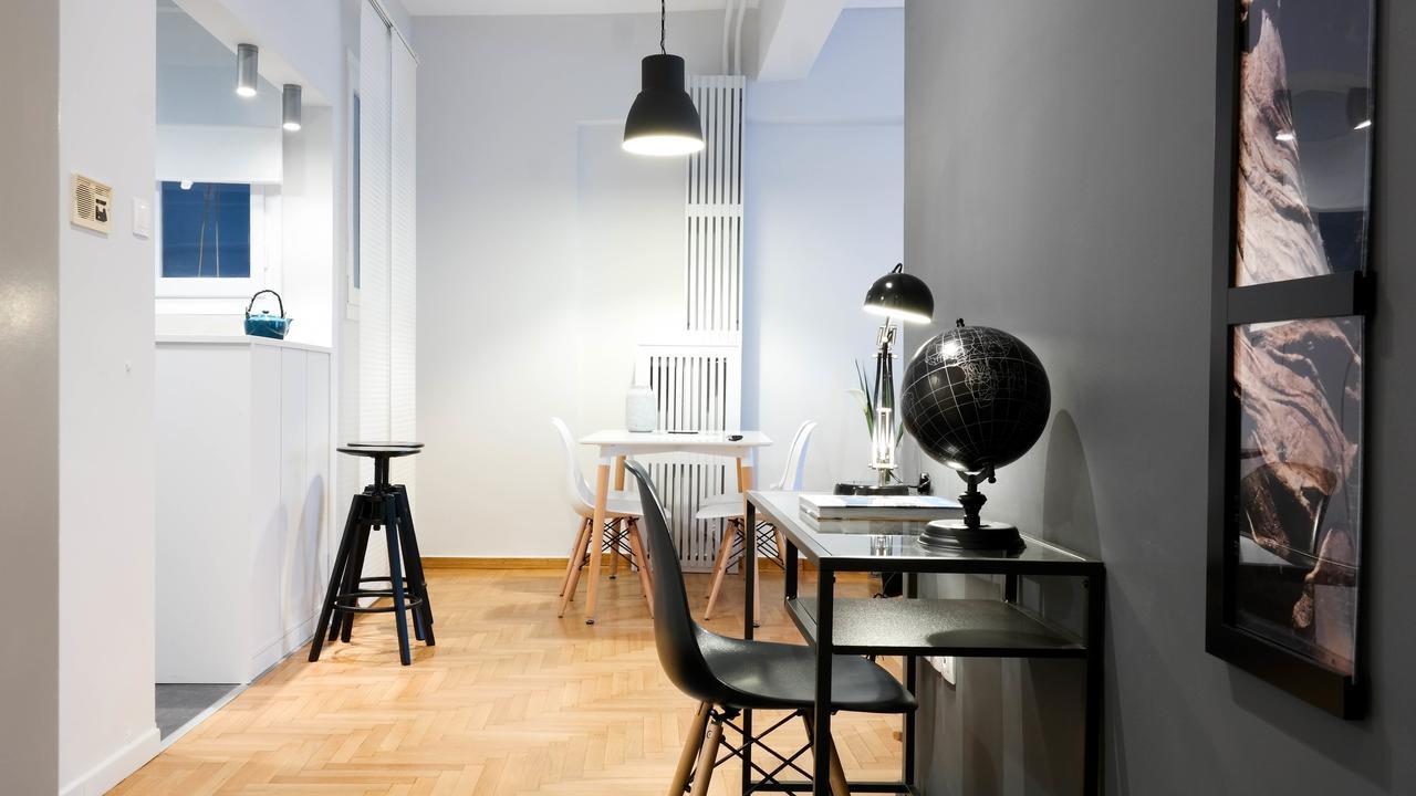 アテネModern Downtown Flat Near The Acropolis By Upstreetアパートメント エクステリア 写真